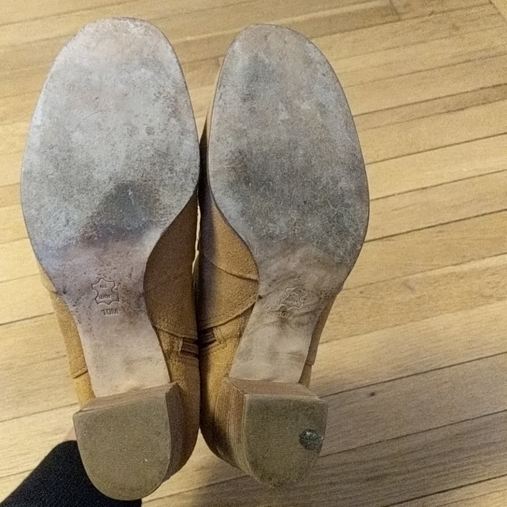 Tory Burch Sabe Suede Booties - Picture 6 of 7